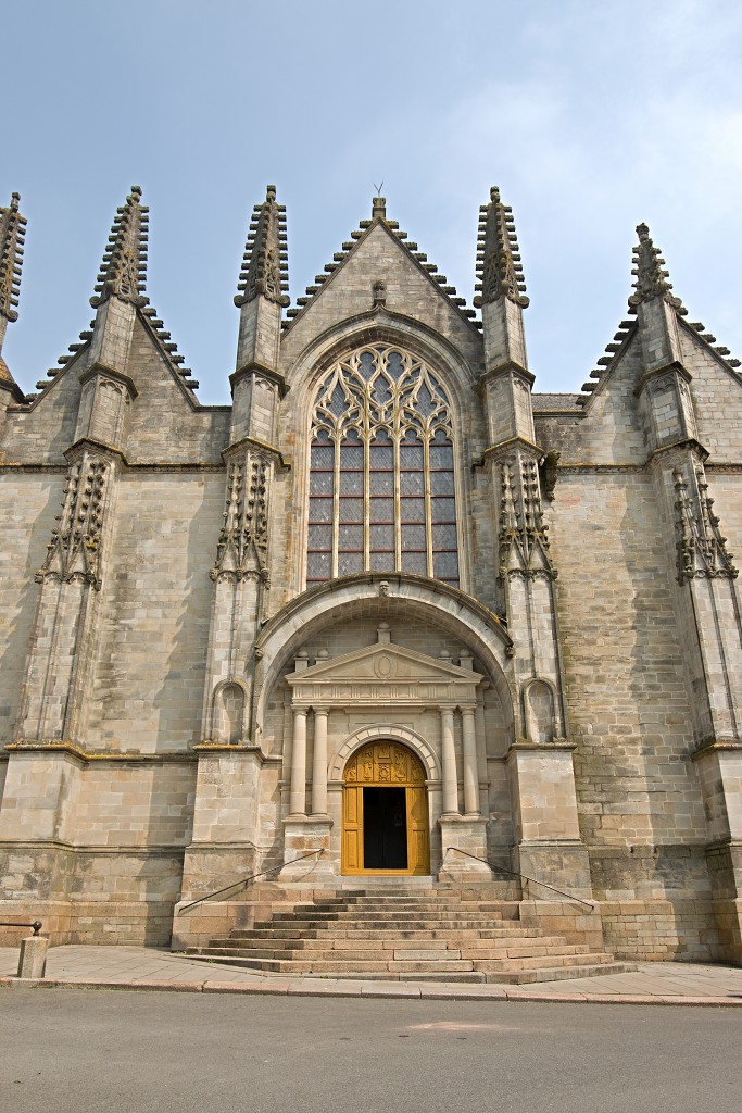 vitre bretagne frankrijk france hdr vilaine vestingstad kerk Notre-Dame olv notre dame chateau kasteel